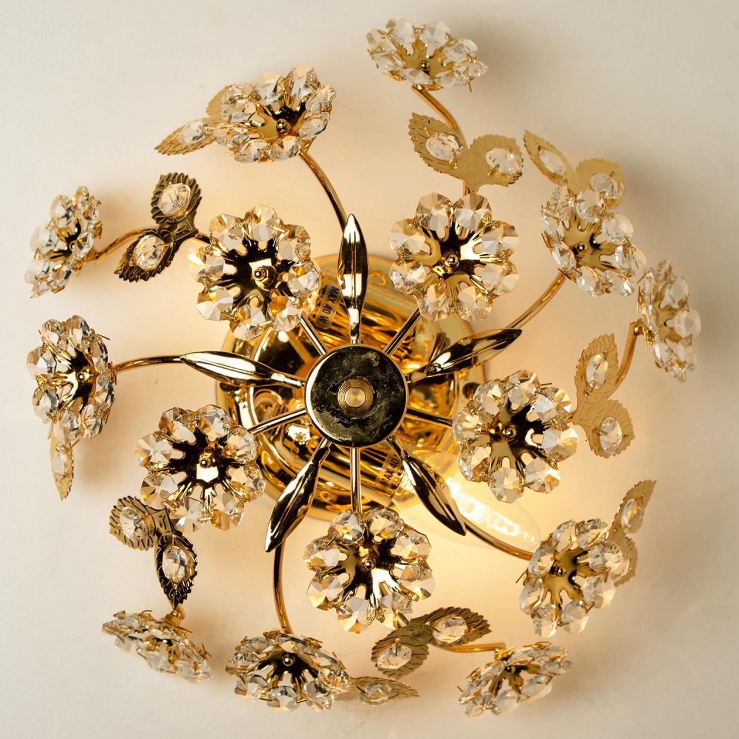 1 of the 5=several Gold-Plated Flower Wall Lights/ Flushmounts by Palwa in vendita 9