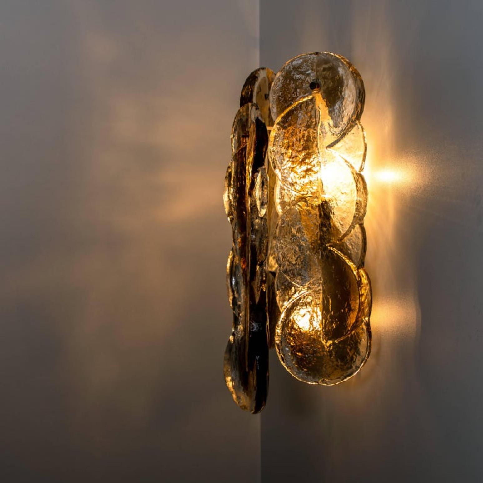 1 of the 6 Citrus Swirl Ice Glass Wall Lights or Sconces from J.T. Kalmar, 1969 In Good Condition For Sale In Rijssen, NL