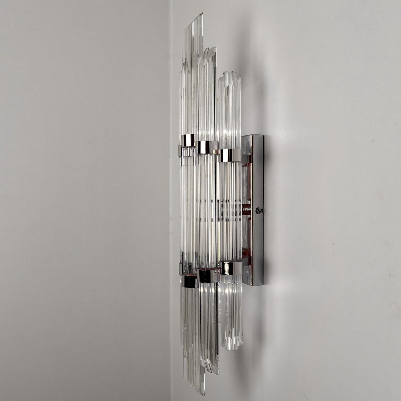 1 de los 6 Apliques de Pared Cromados con Varilla de Cristal en Forma de Flor en Estilo de Sciolari Otro en venta