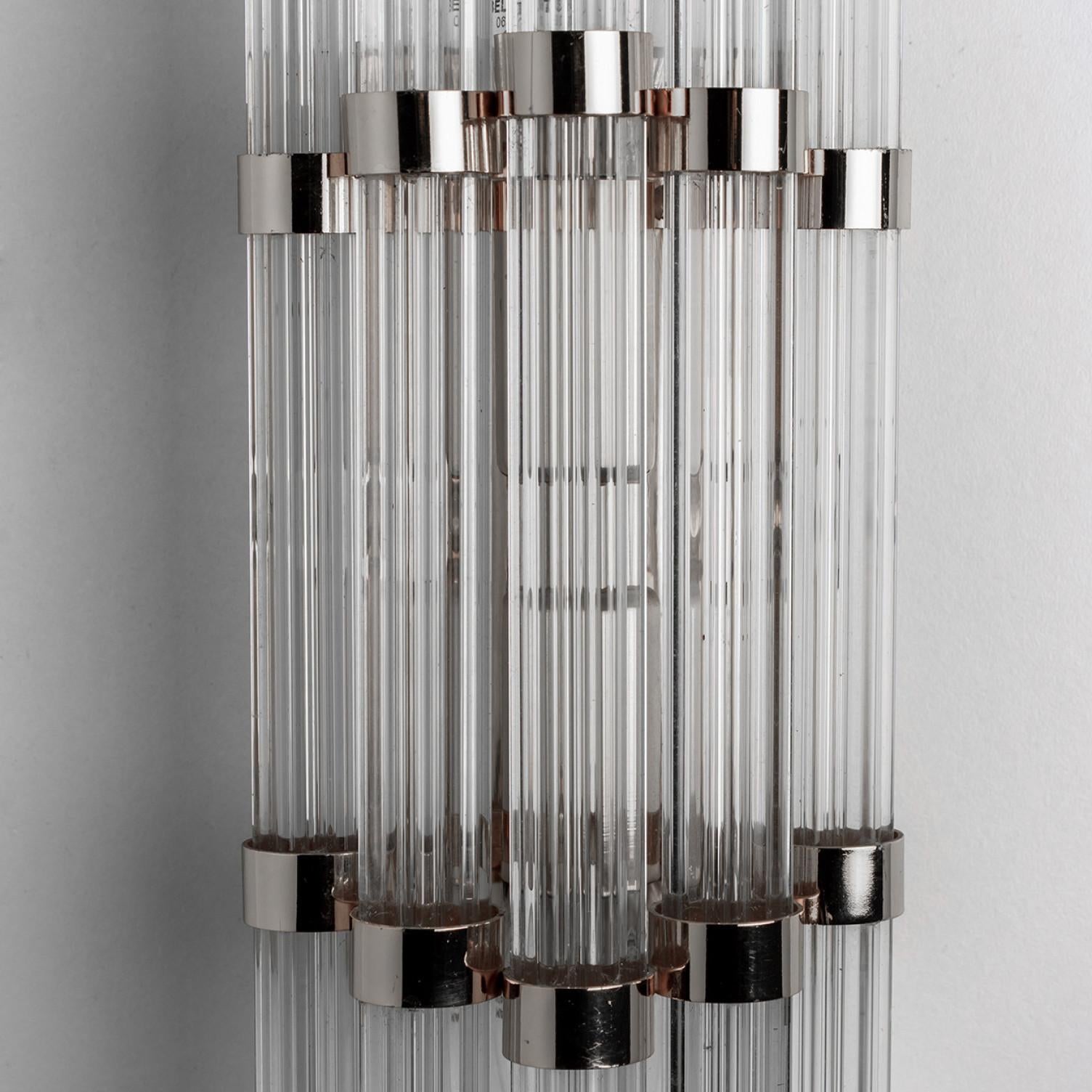 1 de los 6 Apliques de Pared Cromados con Varilla de Cristal en Forma de Flor en Estilo de Sciolari en Bueno estado para la venta en Rijssen, NL