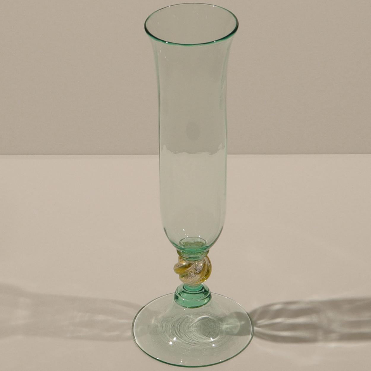 1 of the 6 Green Murano Venetian Crystal Signoretto Flutes For Sale 1