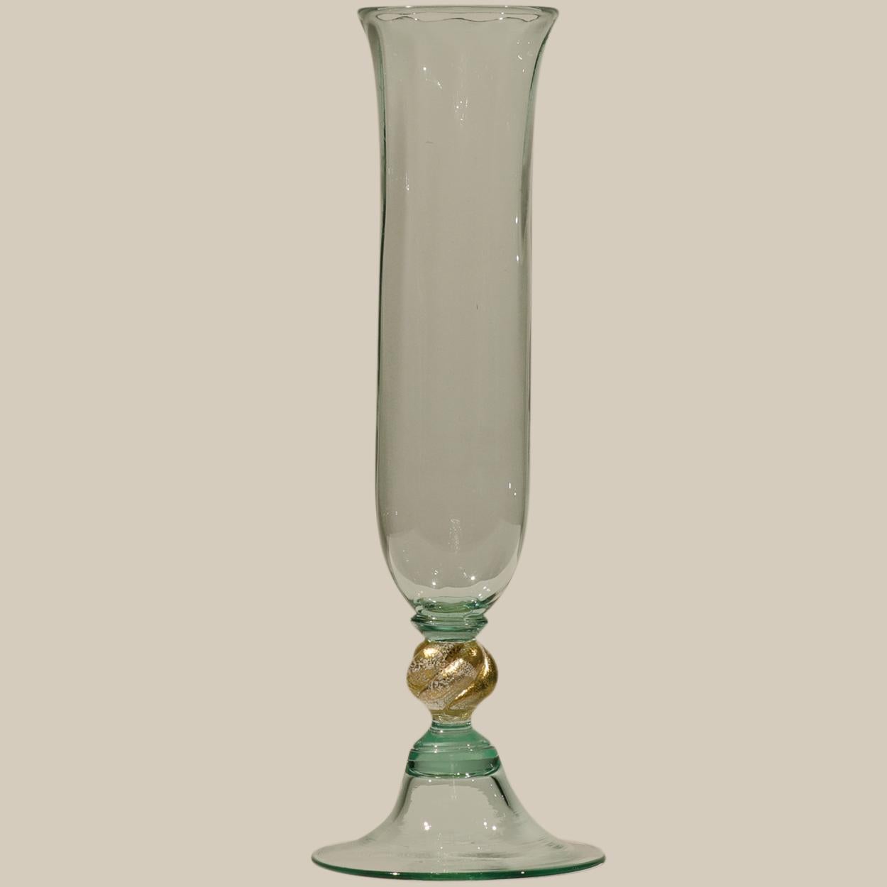 1 of the 6 Green Murano Venetian Crystal Signoretto Flutes For Sale 2