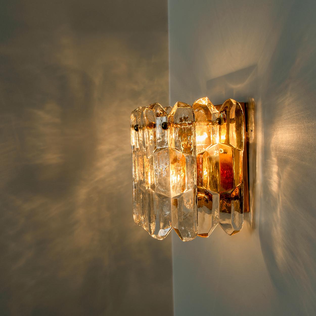1 der 6 J.T. Kalmar 'Palazzo' Wandleuchten Vergoldetes Messing und Glas im Angebot 3