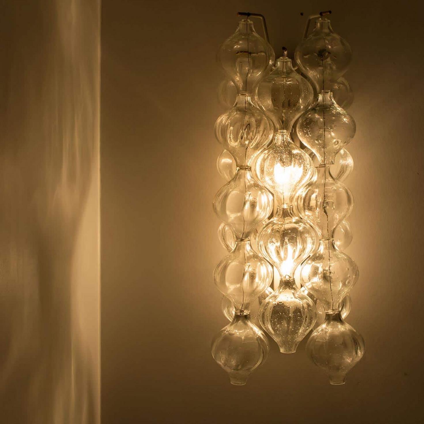 1 des 6 grandes lampes murales ou appliques Tulipan de J.T. Kalmar en vente 5