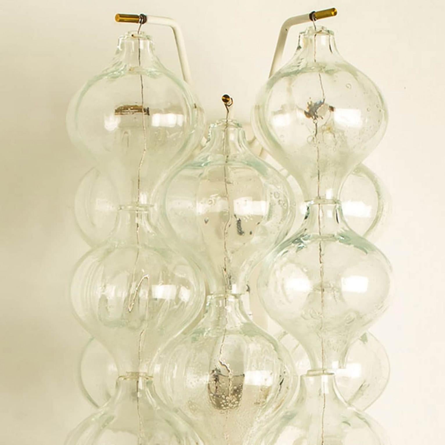 1 des 6 grandes lampes murales ou appliques Tulipan de J.T. Kalmar en vente 8