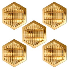1 des 6 grandes appliques en verre de style Venini avec des cristaux tripodes, 1969