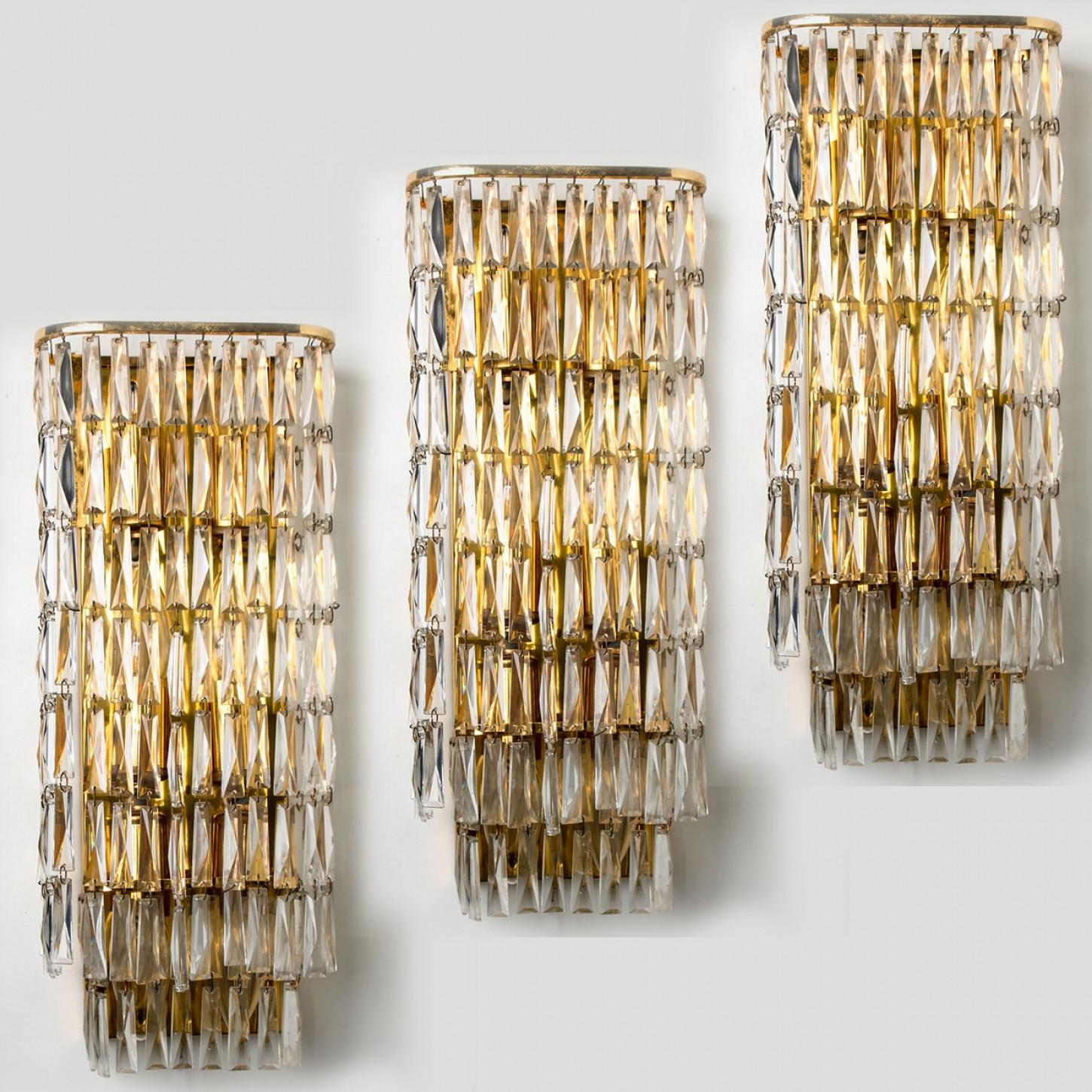 1 of the 6 Messing Crystal Wall Light from Bakalowits & Söhne, 1970s In condizioni deteriorate in vendita a Rijssen, NL