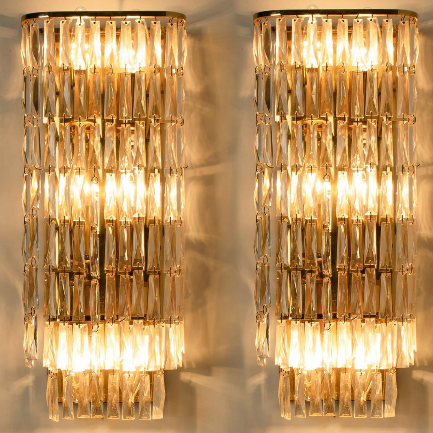 Metà XX secolo 1 of the 6 Messing Crystal Wall Light from Bakalowits & Söhne, 1970s in vendita