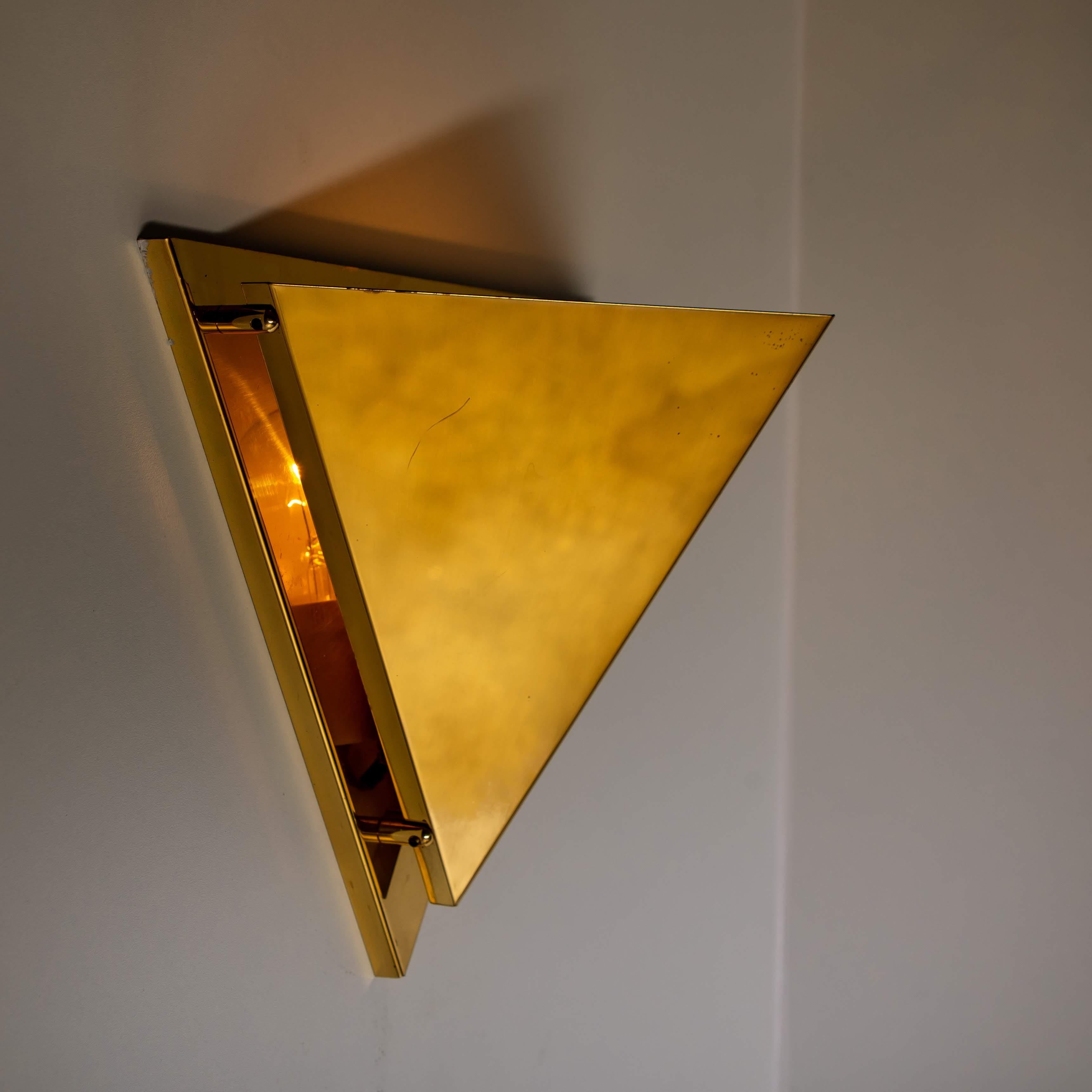 1 of the 5 Pyramid Shaped Massive Brass Wall Lamps, 1970s In Good Condition In Rijssen, NL