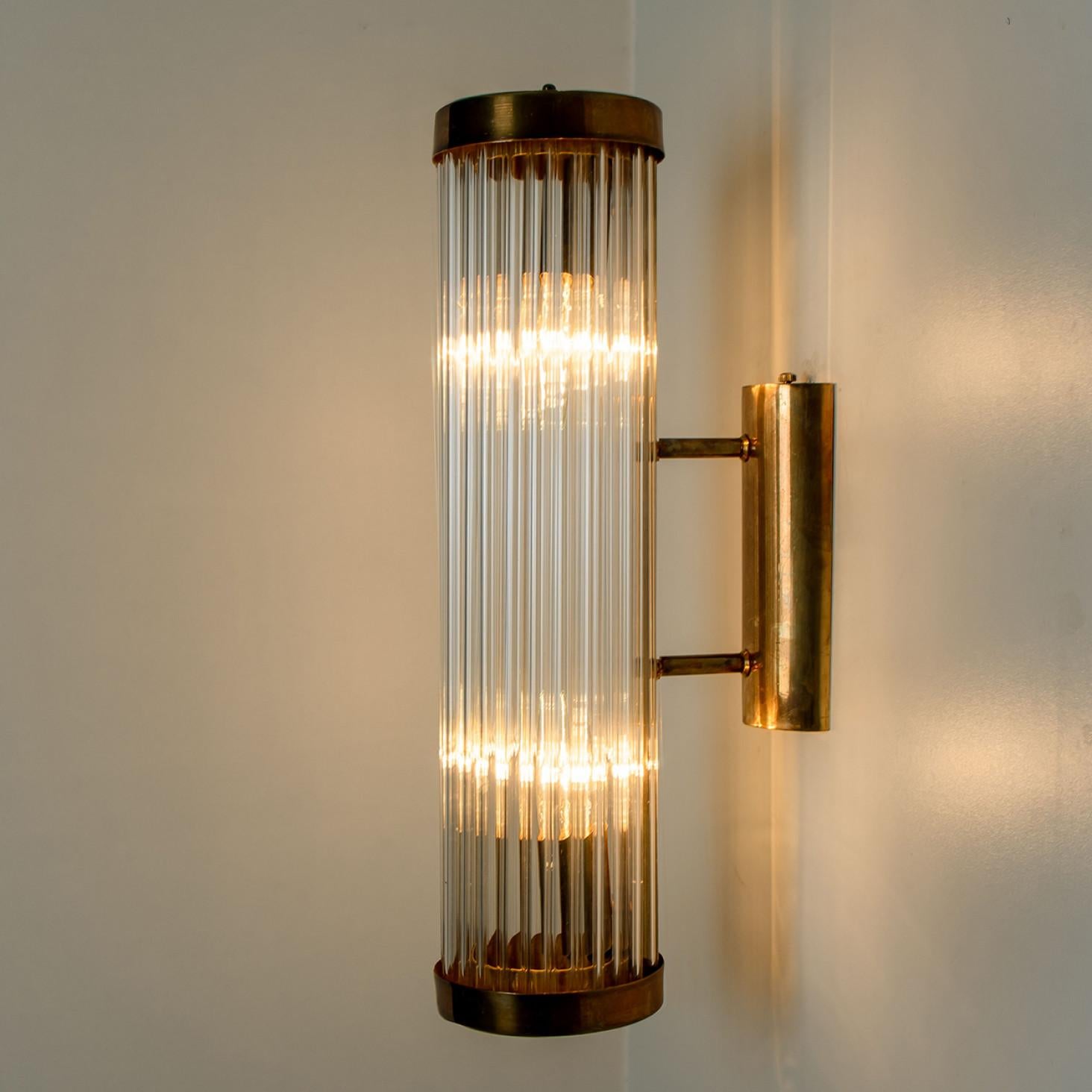 1 of the 6 Skyscraper Wall lights Art Deco Style For Sale 7