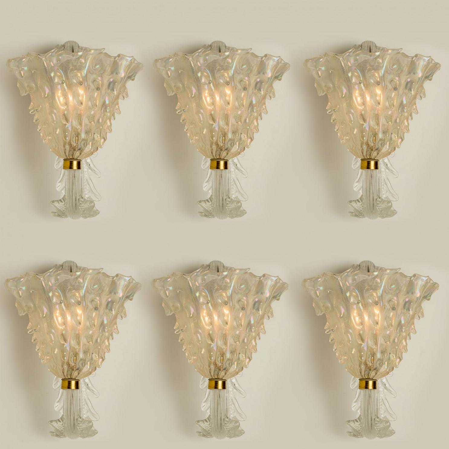 1 de los 6 Apliques de pared con pantallas de cristal, Seguso, Italia 1960 Italiano en venta