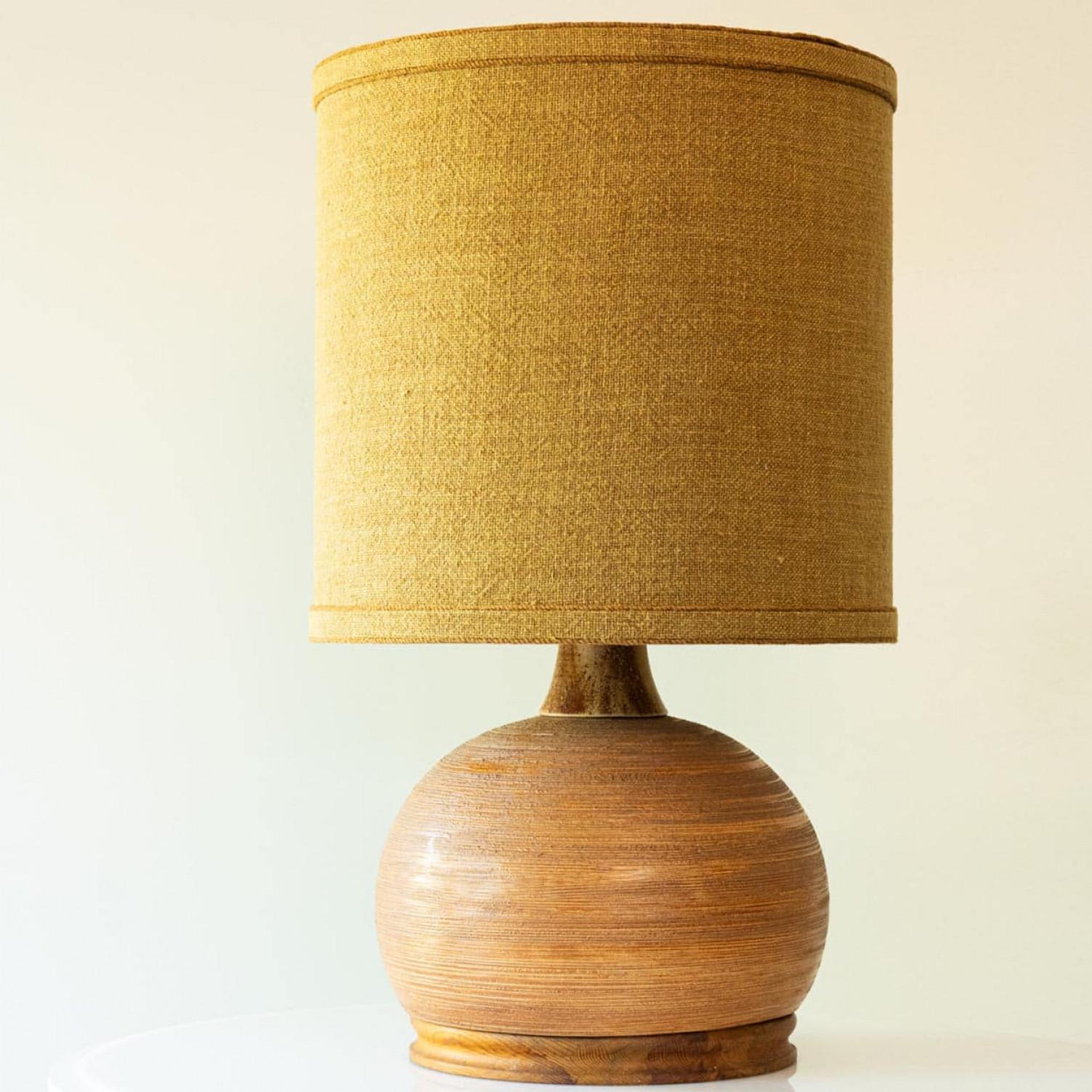 1 of the 6 Warm Tones Floor Table Lamps, Custom Silk Lamp Shades by R. Houben In Good Condition For Sale In Rijssen, NL
