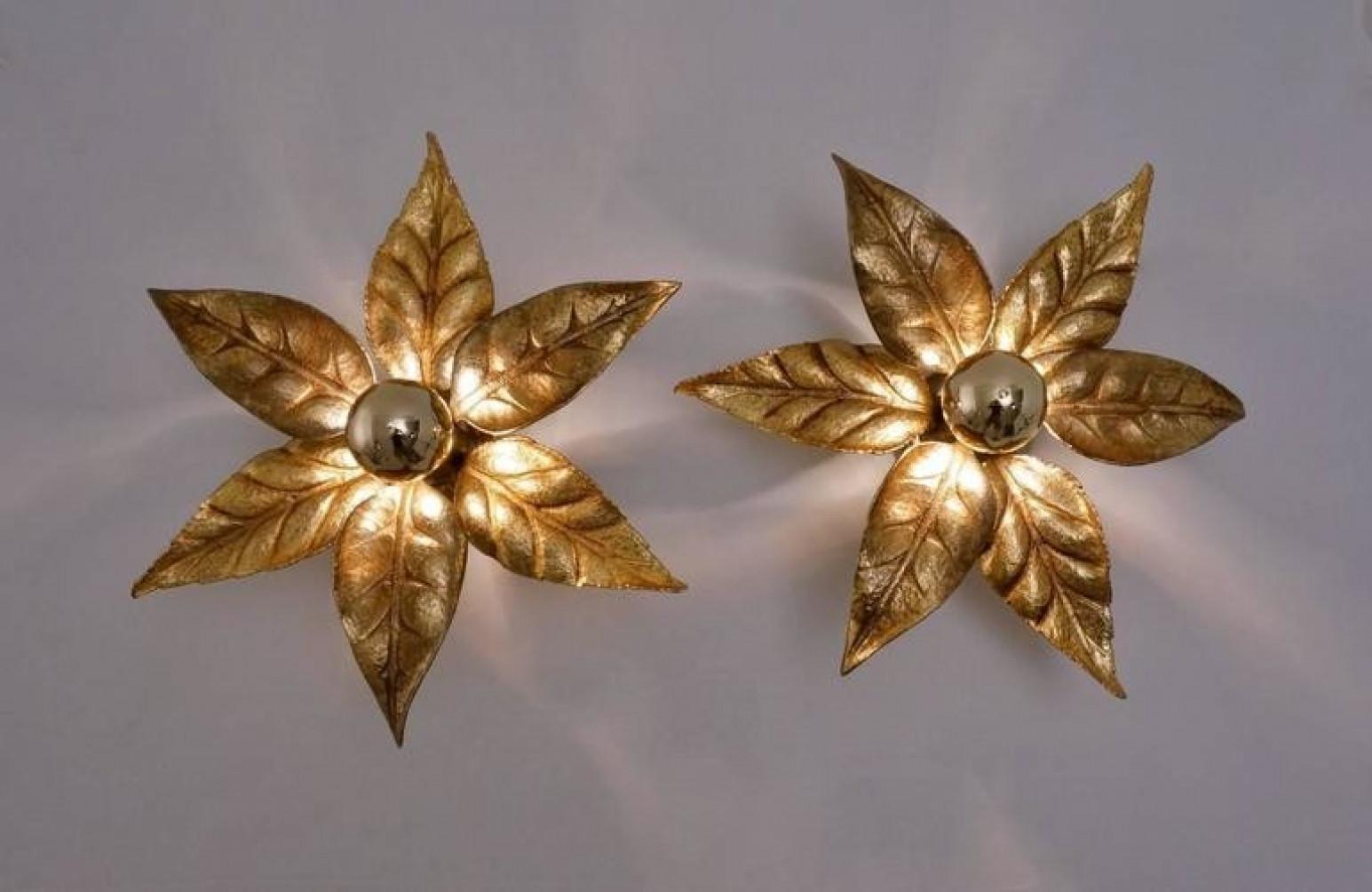Late 20th Century 1 of the 6 Willy Daro Style Brass Flowers Wall Lights, 1970s For Sale