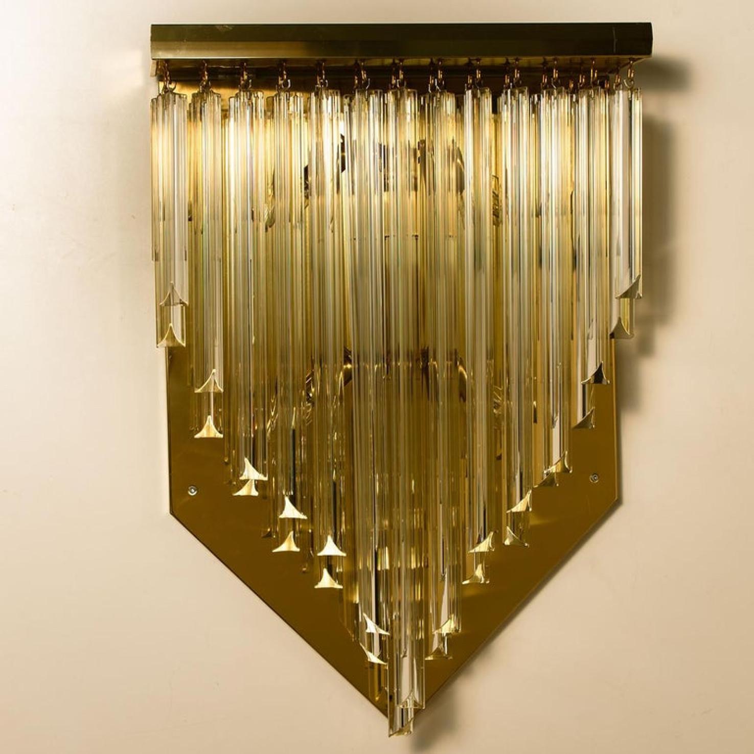 Late 20th Century 1 of the 6 XXL 'H29.9' Venini Style Murano Glass and Gilt Brass Sconces, 1960s For Sale