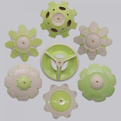 1 delle 7 lampade in ceramica verde, Rosette di Jeanine Keizer, 1990