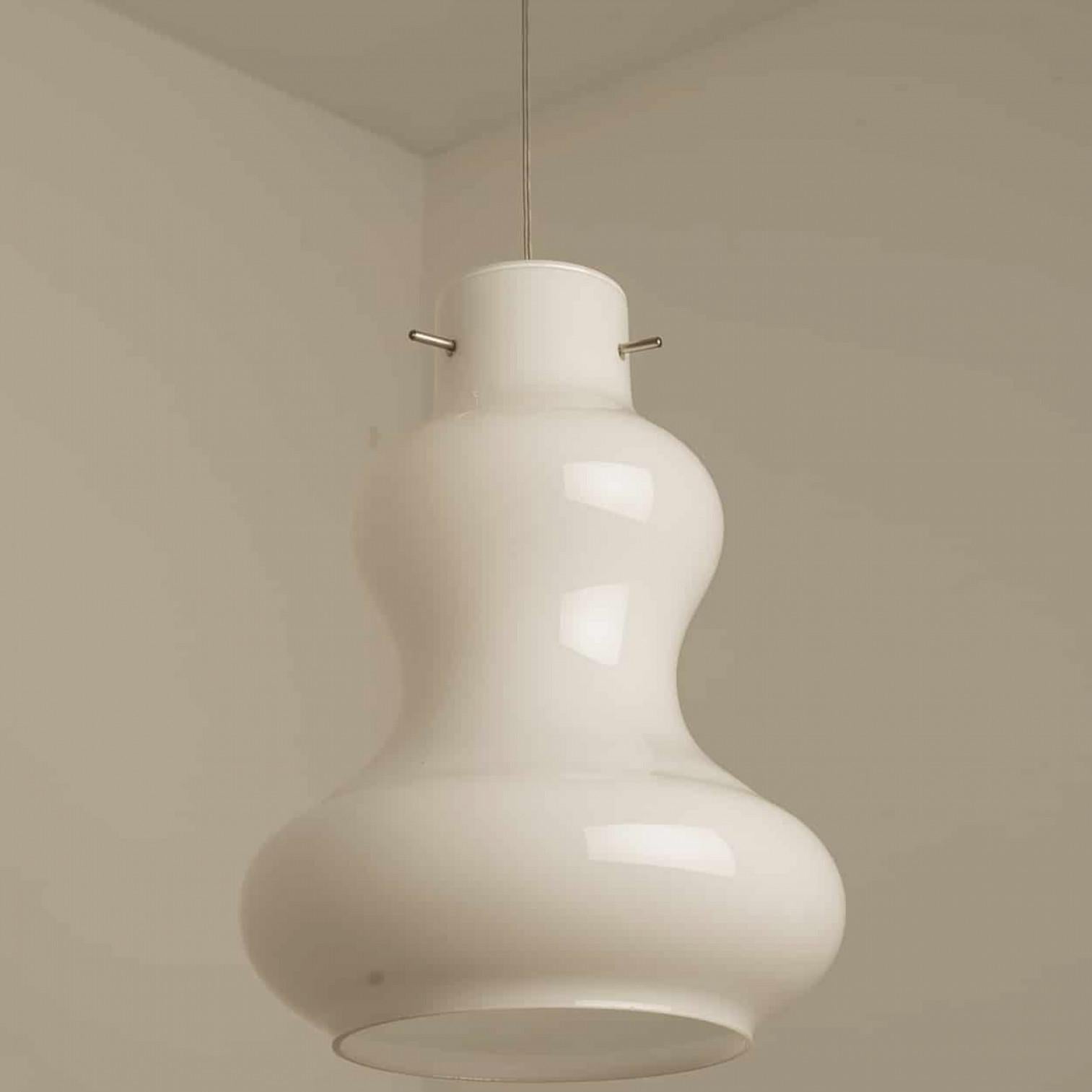 Verre 1 des 7 lampes suspendues en verre de Murano par Massimo Vignelli pour Venini, 1960 en vente