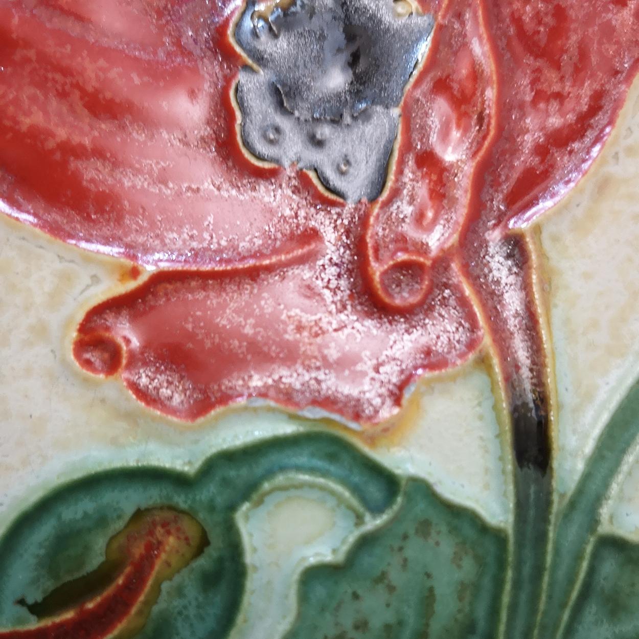 1 of the 8 Authentic Glazed Art Nouveau Relief Tiles Poppy, Belga, circa 1930s In Good Condition In Rijssen, NL