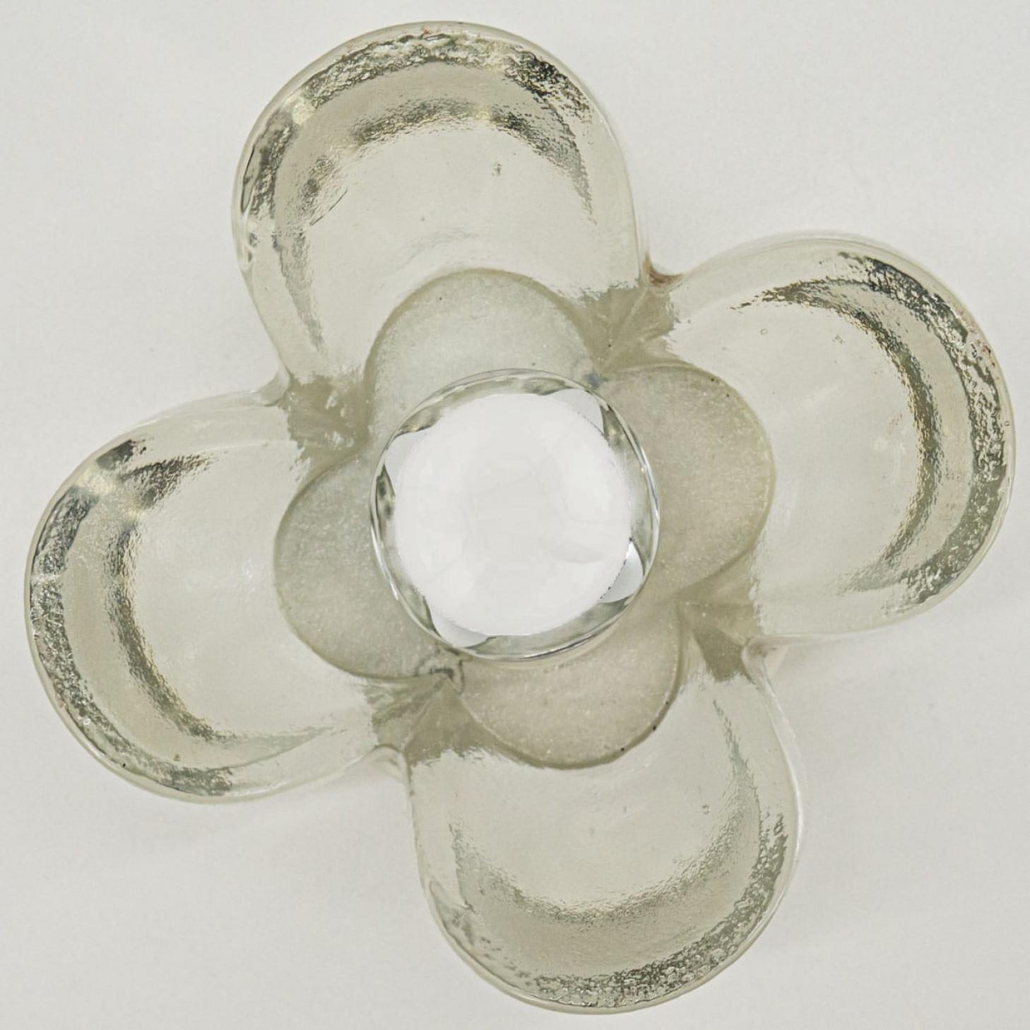 1 des 8 appliques en verre bullé Flush Mounts Allemagne, 1970 en vente 4