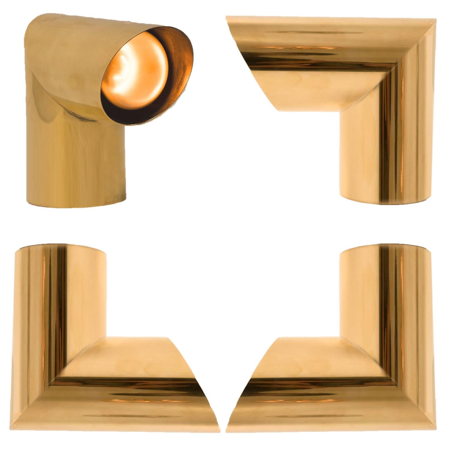 1 of the 8 Geometrical Brass Sconces in Two Sizes by Nanda Vigo for Arredoluce In Good Condition For Sale In Rijssen, NL
