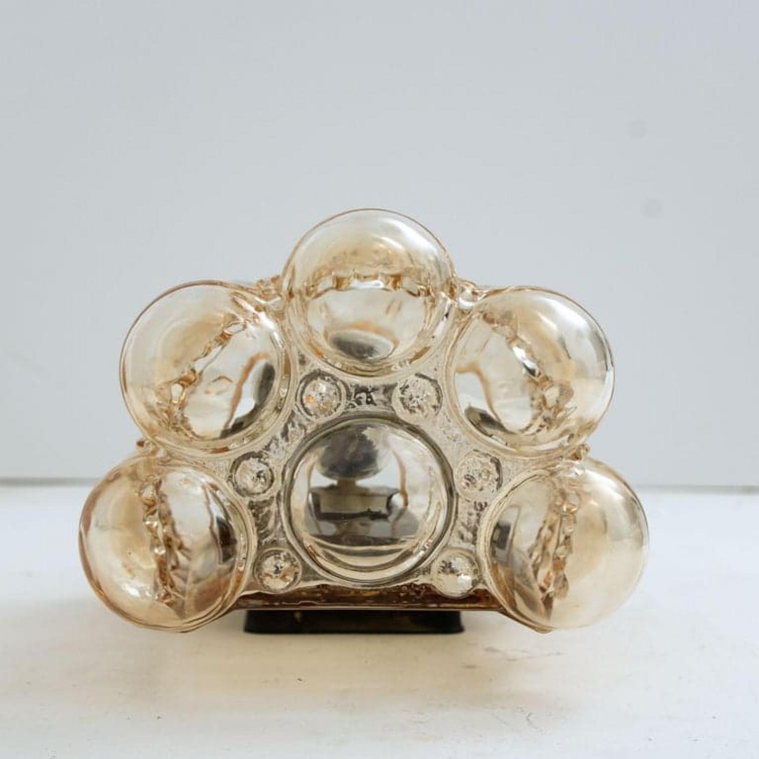 Ottone 1 delle 8 applique in vetro di Helena Tynell per Limburg, 1960 in vendita