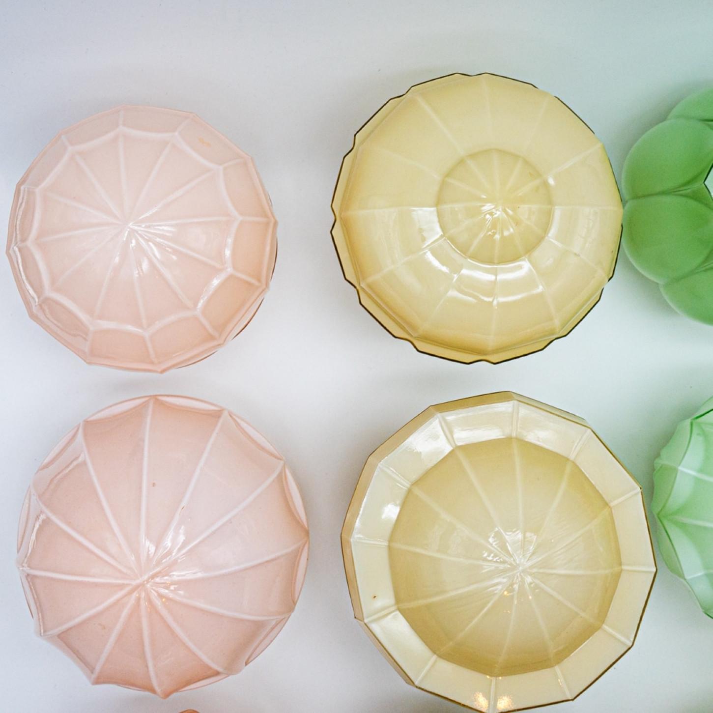 1 of the 8 Green Pastel Colored Thabur lights, Bakelite Pressed Glass, 1930 For Sale 4