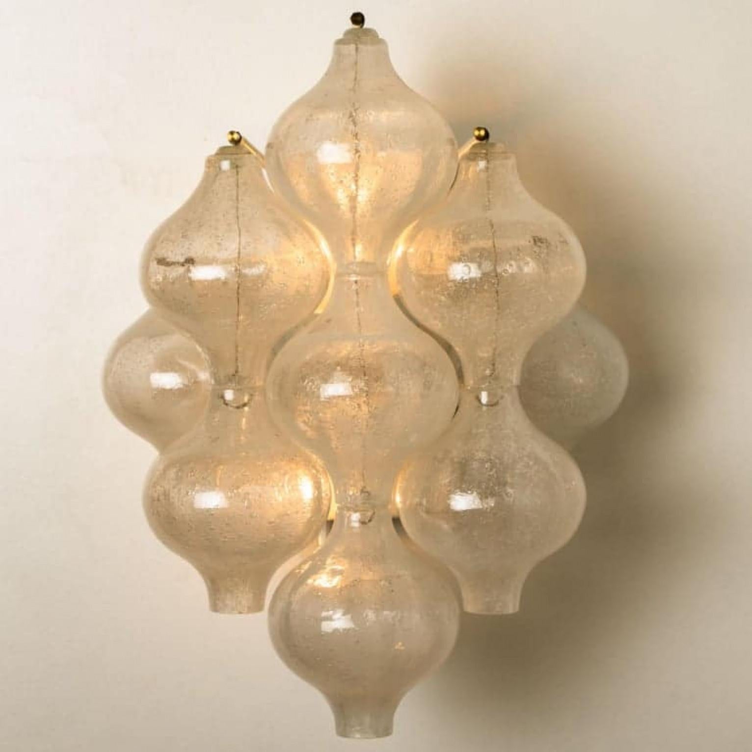 1 of the 8 of Large Tulipan Wall Lamps or Sconces by J.T. Kalmar 'H 21.2', 1960s (Sonstiges) im Angebot