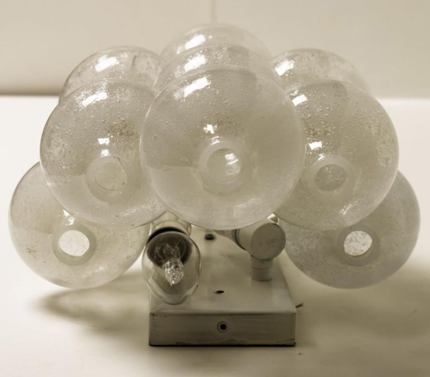 1 of the 8 of Tulipan Wall Lamps or Sconces by J.T. Kalmar 'H 21.2', 1960s en venta 10