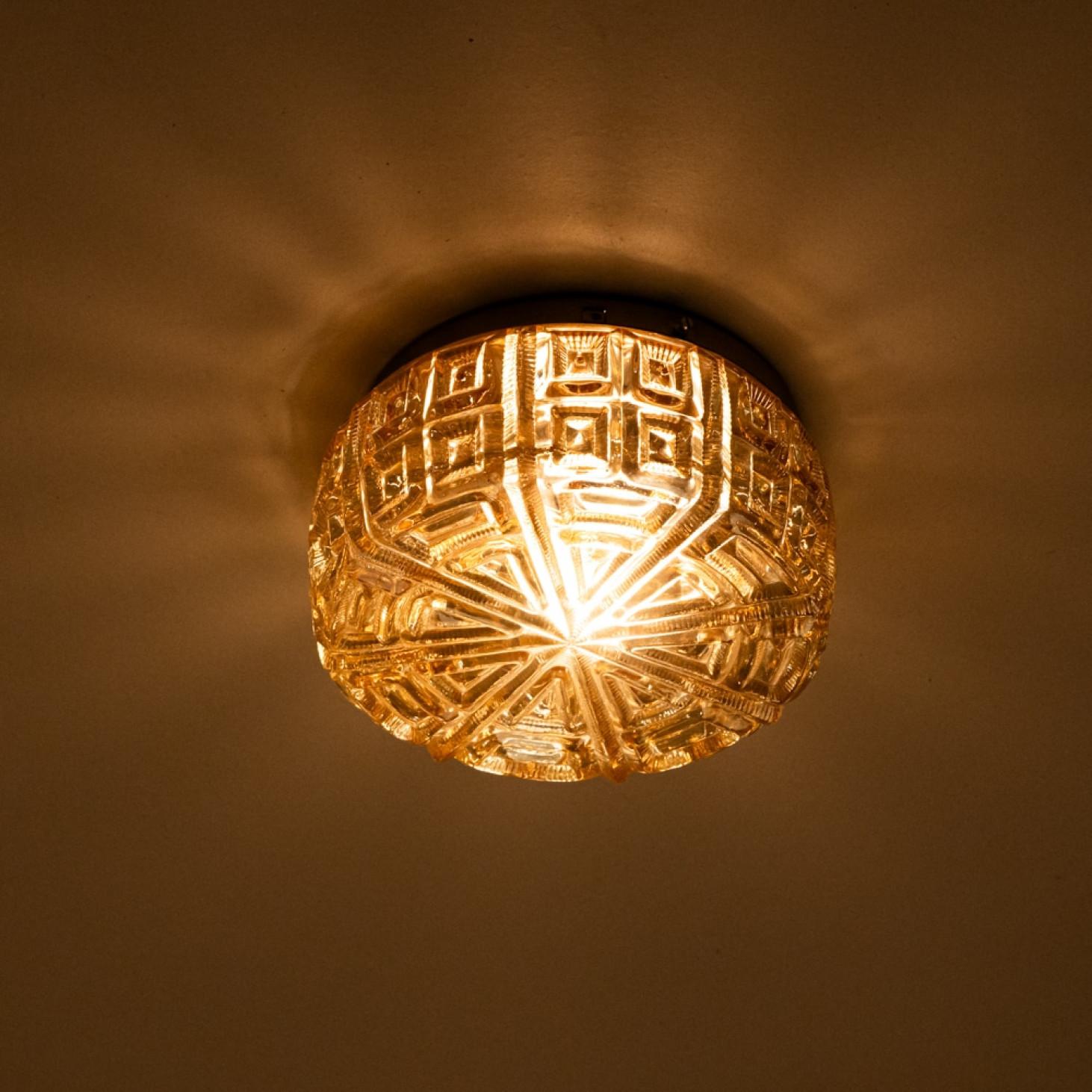 1 of the 8 Round Glass Wall Light/Flush Mount in Style of Tynell, 1960 In Good Condition For Sale In Rijssen, NL