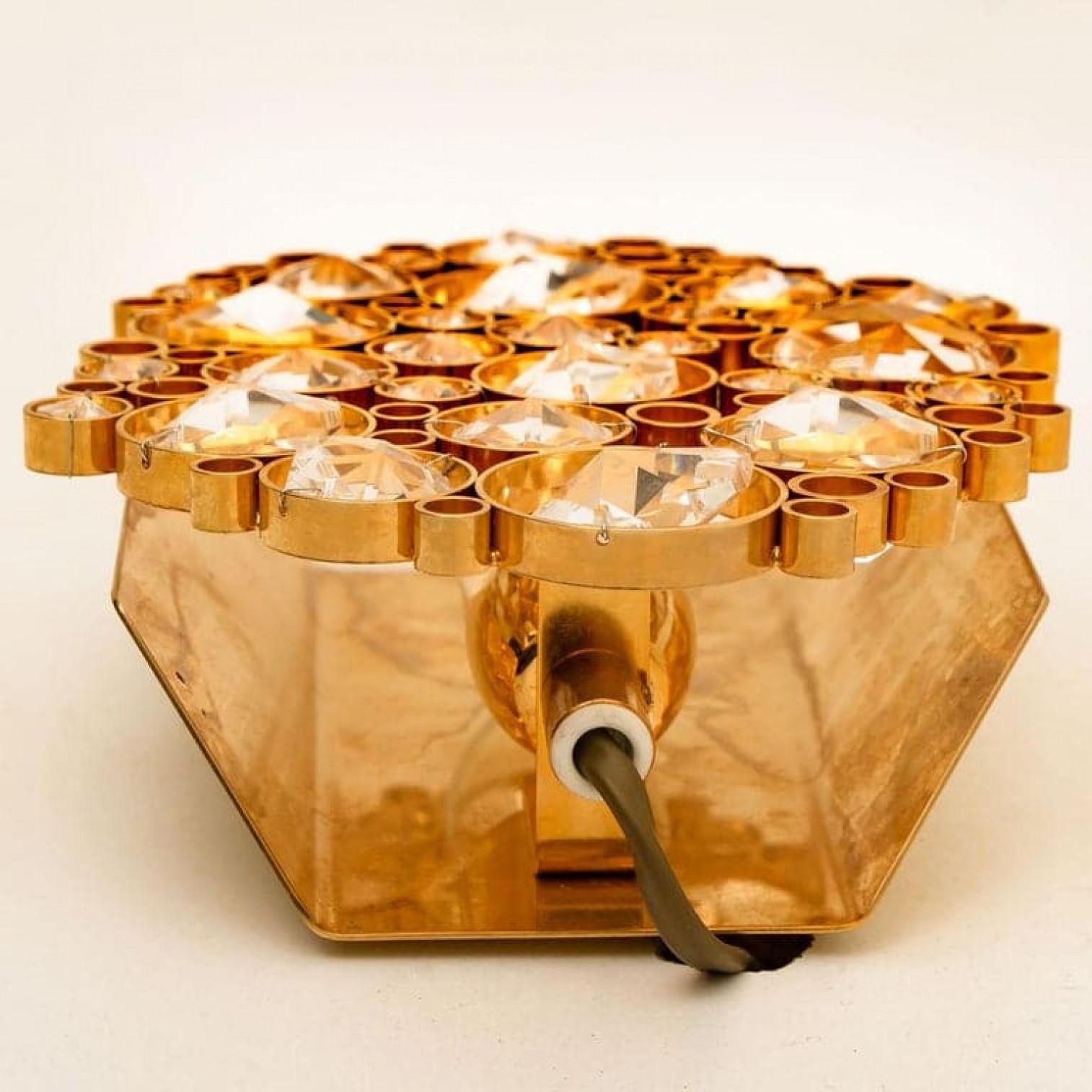 1 of the several Modernist Wall Sconces Designed by Palwa in vendita 6