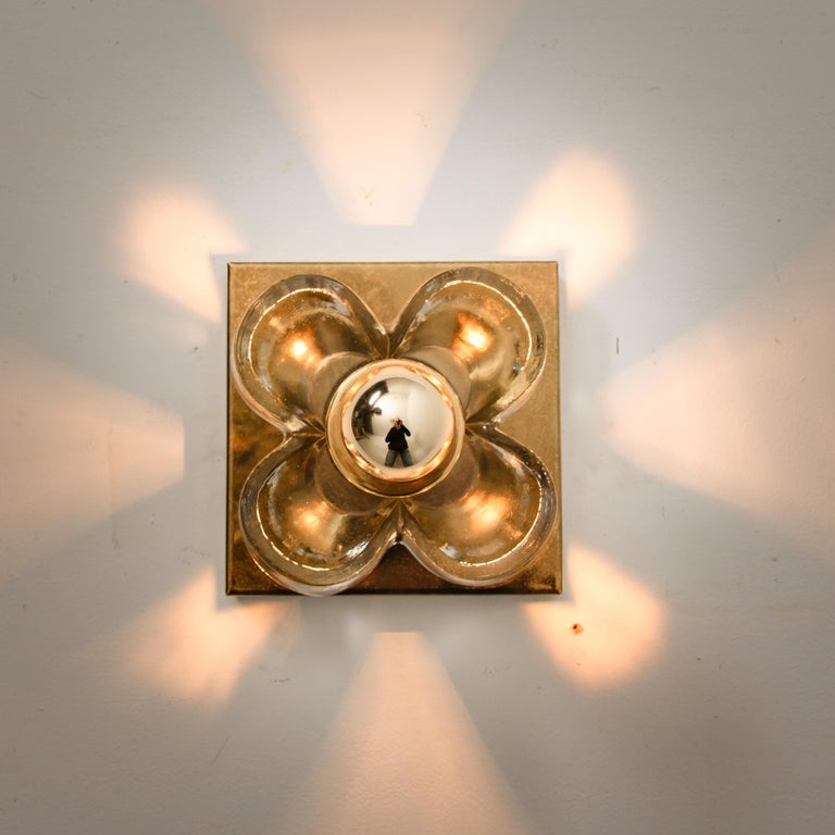 1 Of the 6 Flower Wall Lights, Brass and Glass by Sische, 1970s, Germany 5