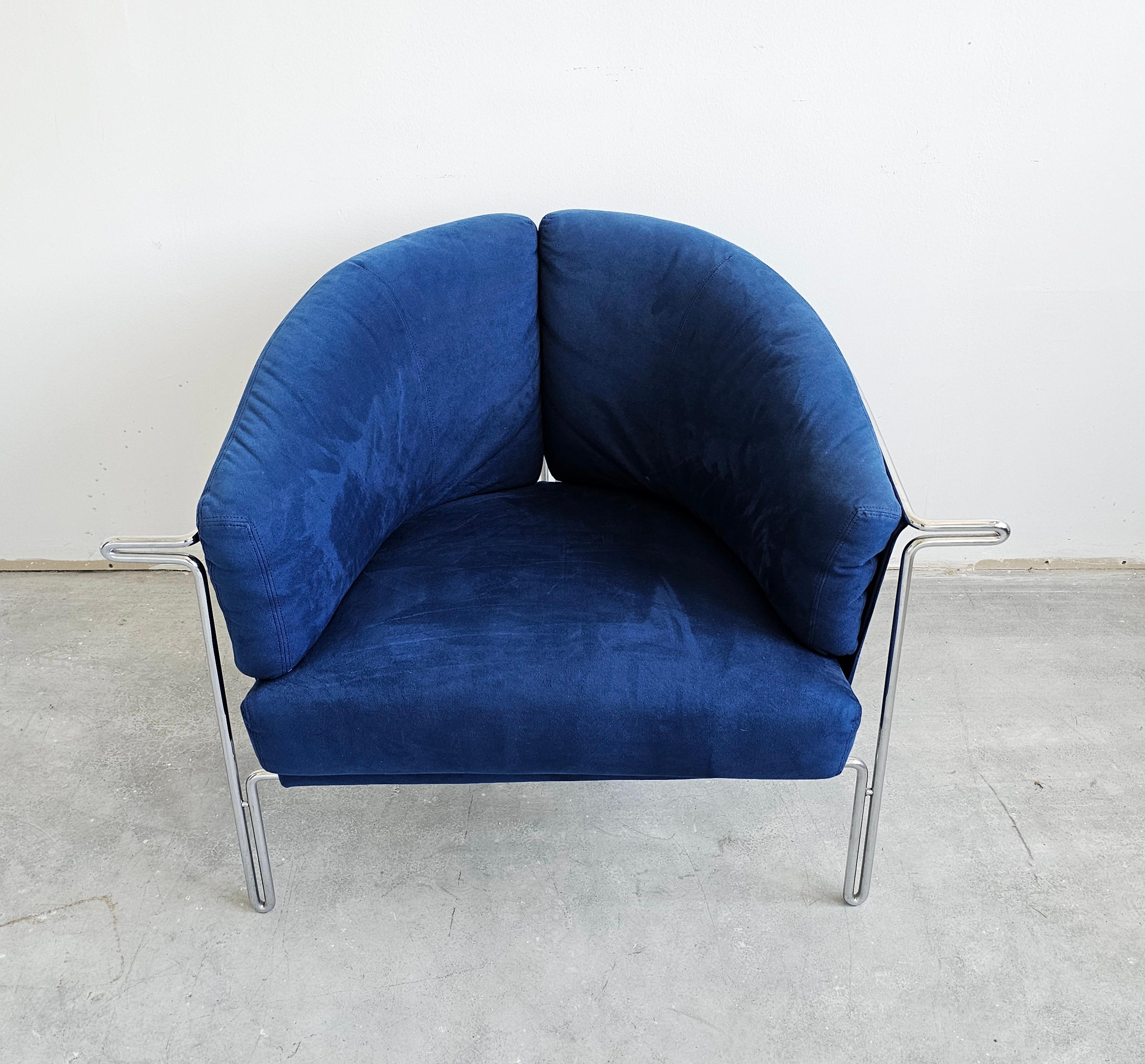 VENDU PAR PIÈCE !

Vous trouverez dans cette liste 4 chaises d'appoint exceptionnellement rares de style moderne du milieu du siècle.  ou Fauteuils conçus par l'architecte John C. Portman pour Saporiti en 1974. Une structure monobloc et continue en