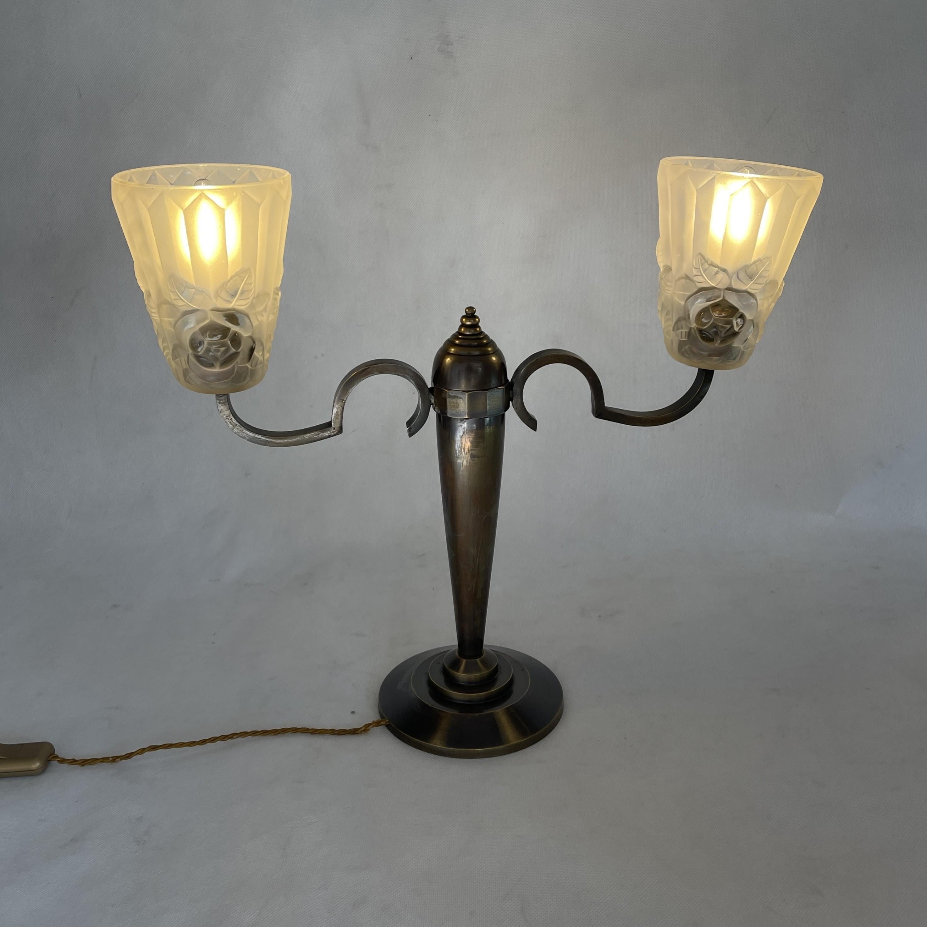1 pair Art Deco double arm lamps by Degué, 1940s For Sale 4