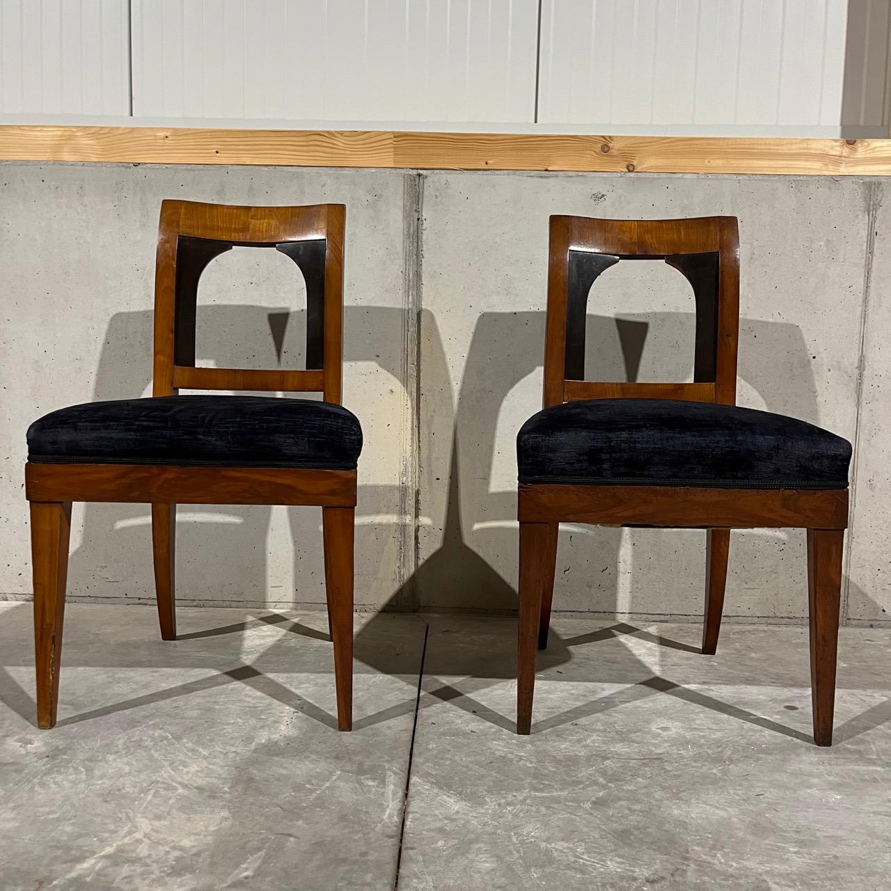 German 1 pair of antique chairs  Biedermeier around 1820  cherry wood  dark blue fab For Sale