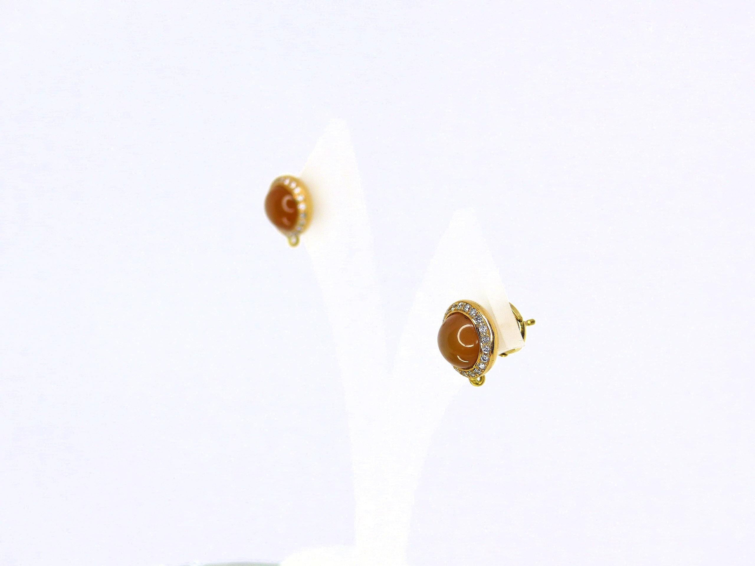 Earrings in Rose Gold with 4 Brown Moonstones and 42 Diamonds In New Condition For Sale In Idar-Oberstein, DE