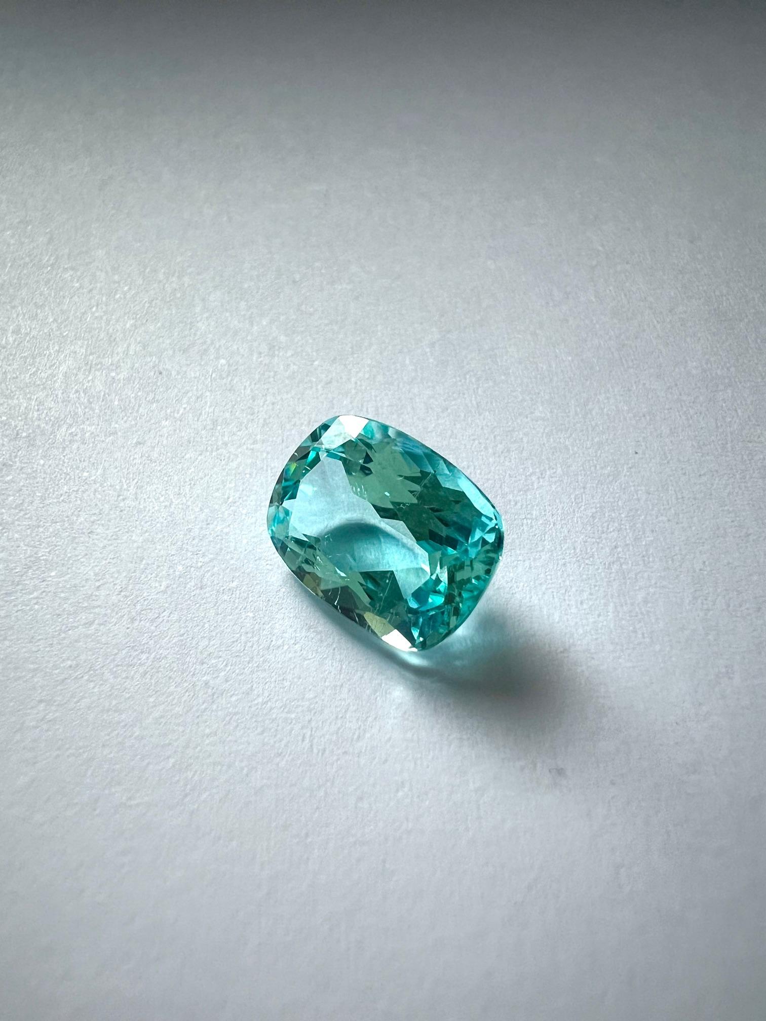 Contemporaneo 1 Tormalina Paraiba fac. 5,26c forma a cuscino in vendita