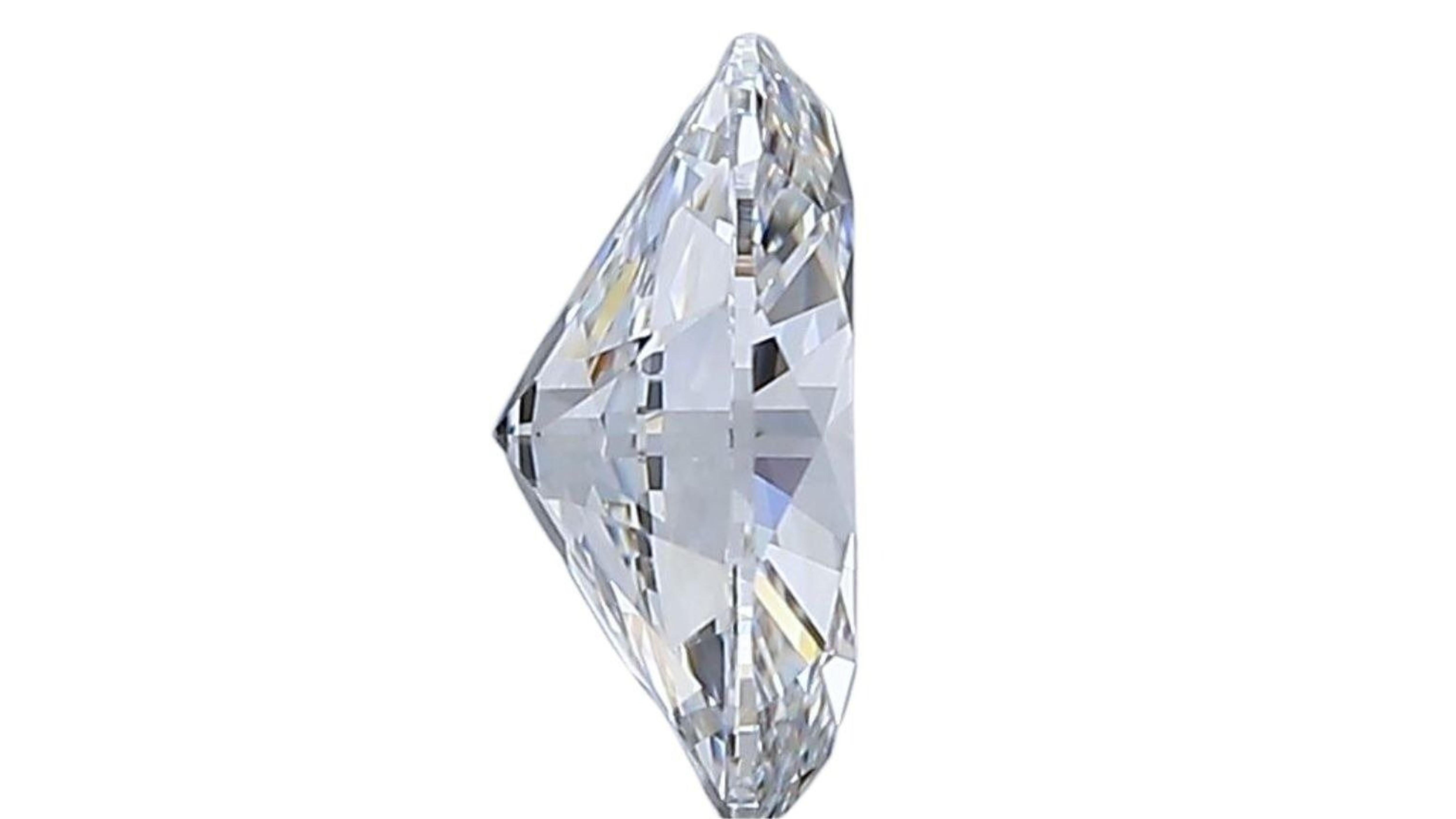 1 pc. Glittering 0.80 Oval Cut Natural Diamond In New Condition For Sale In רמת גן, IL