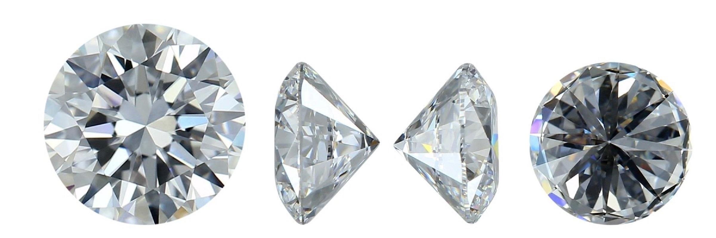 Natural round brilliant diamond in a 1.06 carat E VVS1 graded by GIA Laboratory with Excellent cut and Extremely shine. This diamond comes with a GIA Certificate and laser inscription number.

GIA 6445240560

Sku: DSPV-159972