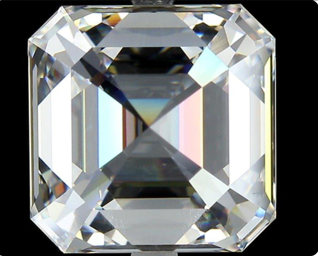 1 pc Natural Diamond - 8.04 ct - Square Emerald / Asscher - F - VVS1- GIA Cert For Sale 1