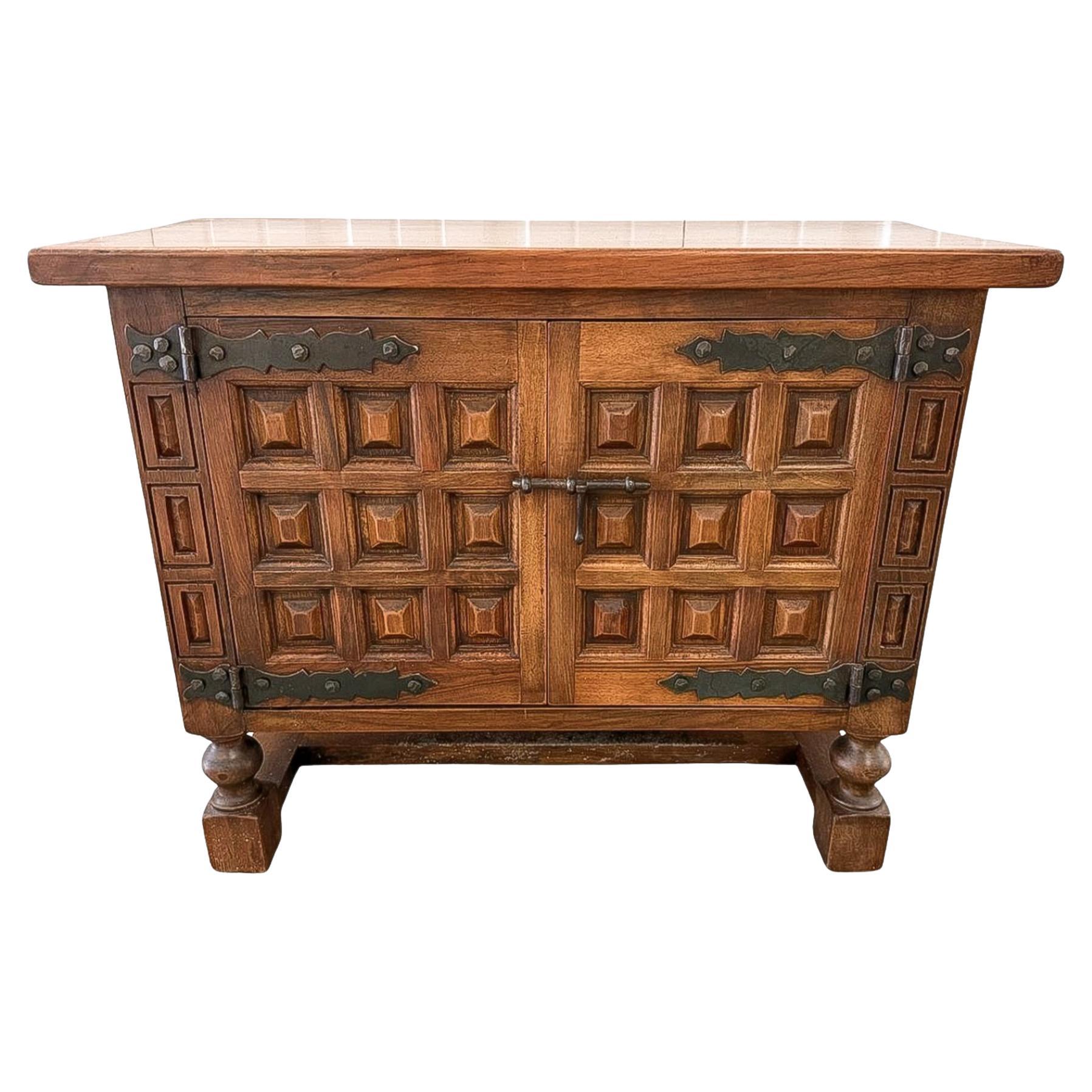 Renaissance Revival Walnut Sideboard Cabinet, 19th Century For Sale