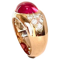 1 Anello in oro 750/rosa con 1 Rubelite Cab. + Diamanti