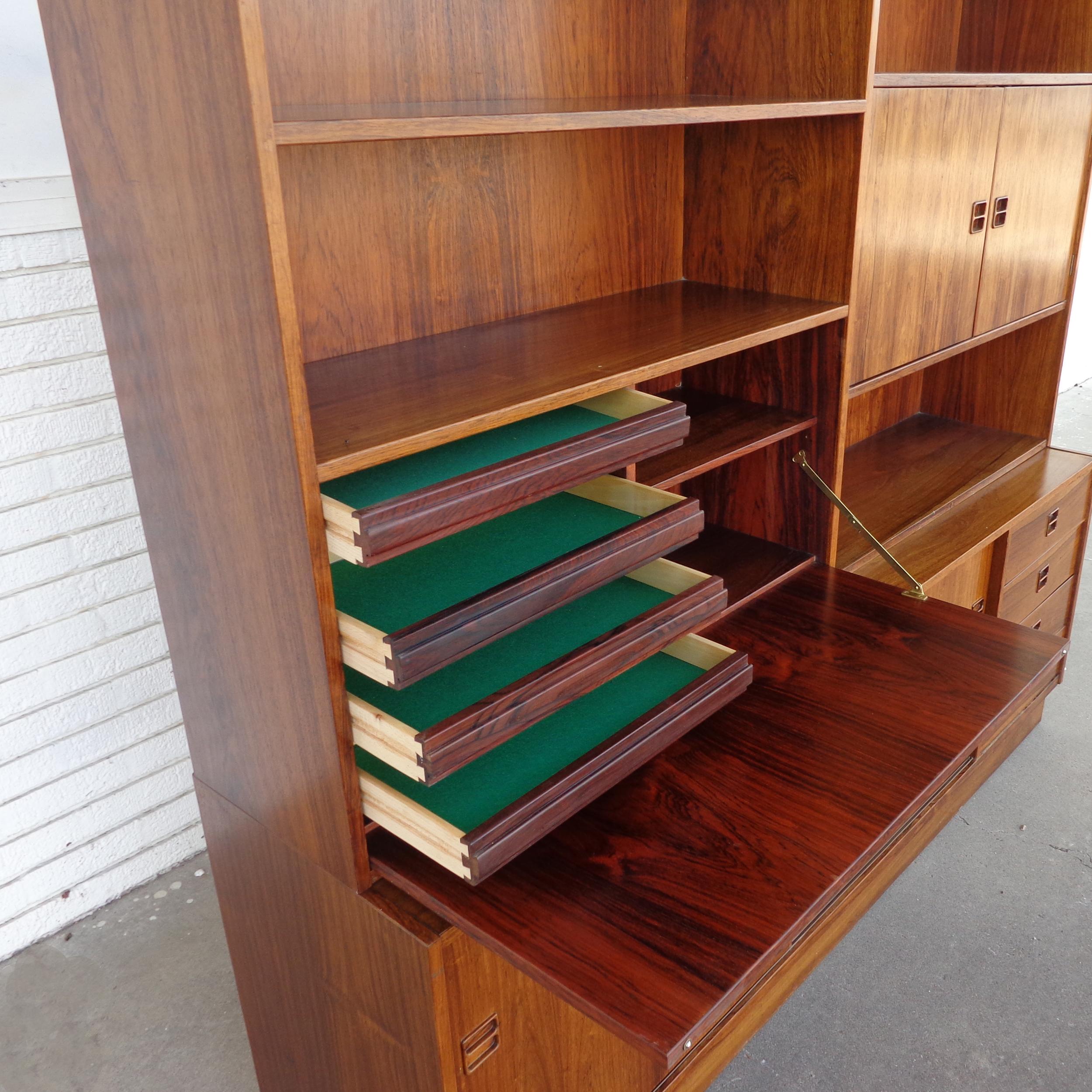 20th Century 1 Rosewood Poul Hundevad Wall Unit for Jensen & Herning For Sale