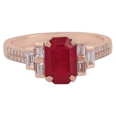 Ruby And Diamond Ring in 18 kt Gold