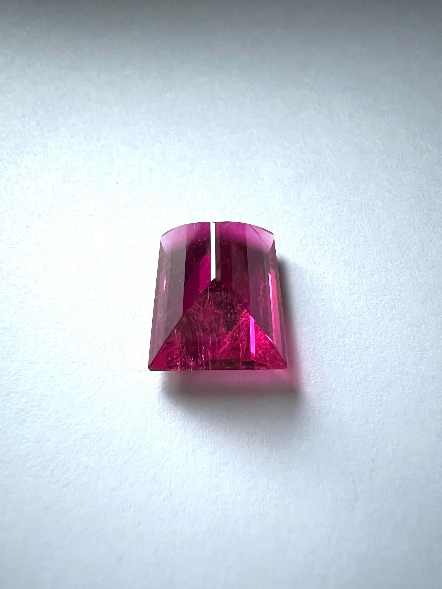 1 Tourmaline rubellite taille baguette 18x13,5 mm, 18,07 c. Neuf - En vente à Idar-Oberstein, DE