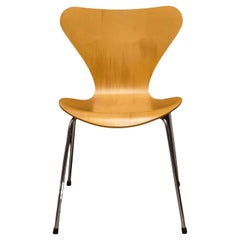 1 Serie 7 Stuhl von Arne Jacobsen für Fritz Hansen Mehrfach vorhanden