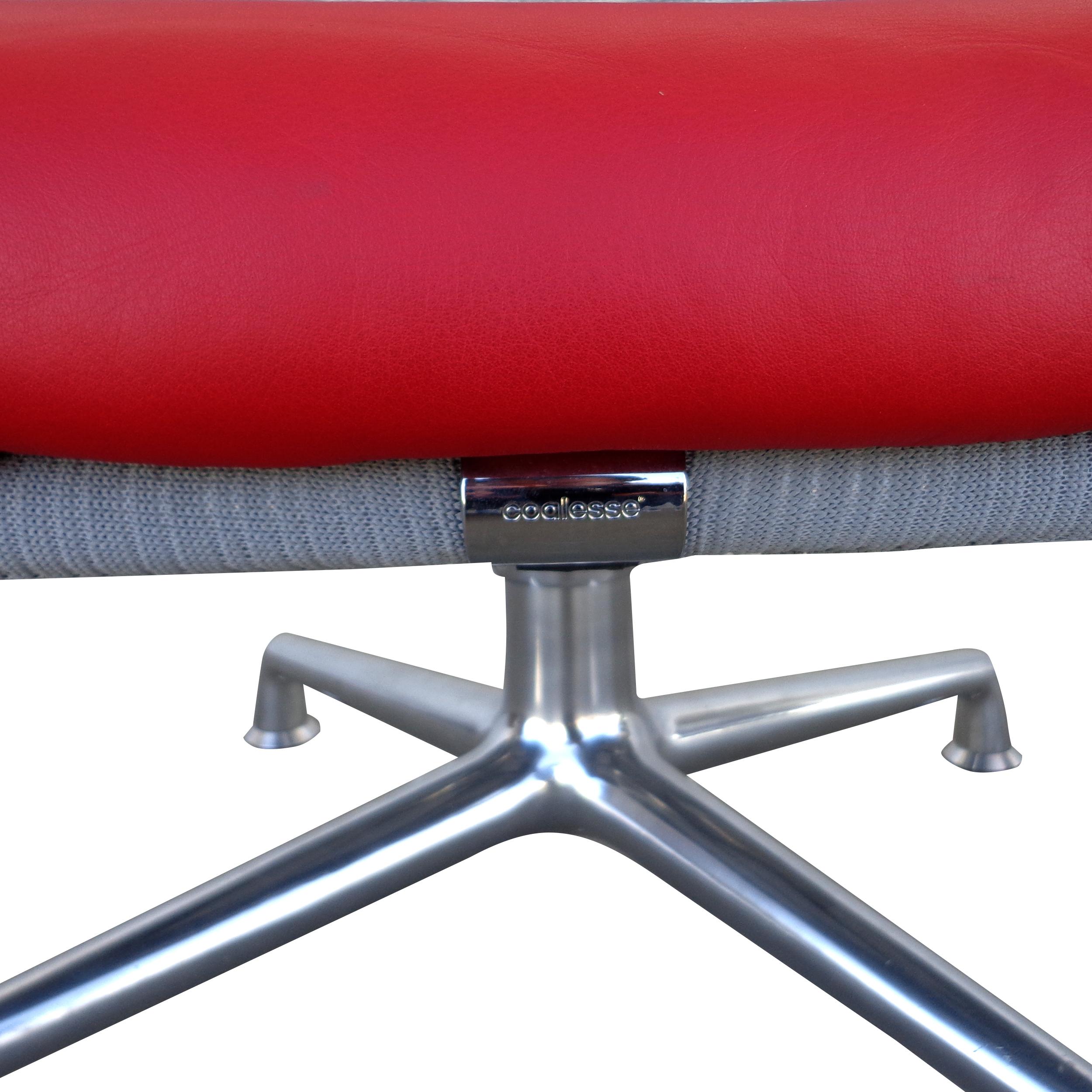 Aluminum 1 Steelcase Coalesse 2i Collaborative Ergonomic  Swivel Lounge Chair   For Sale