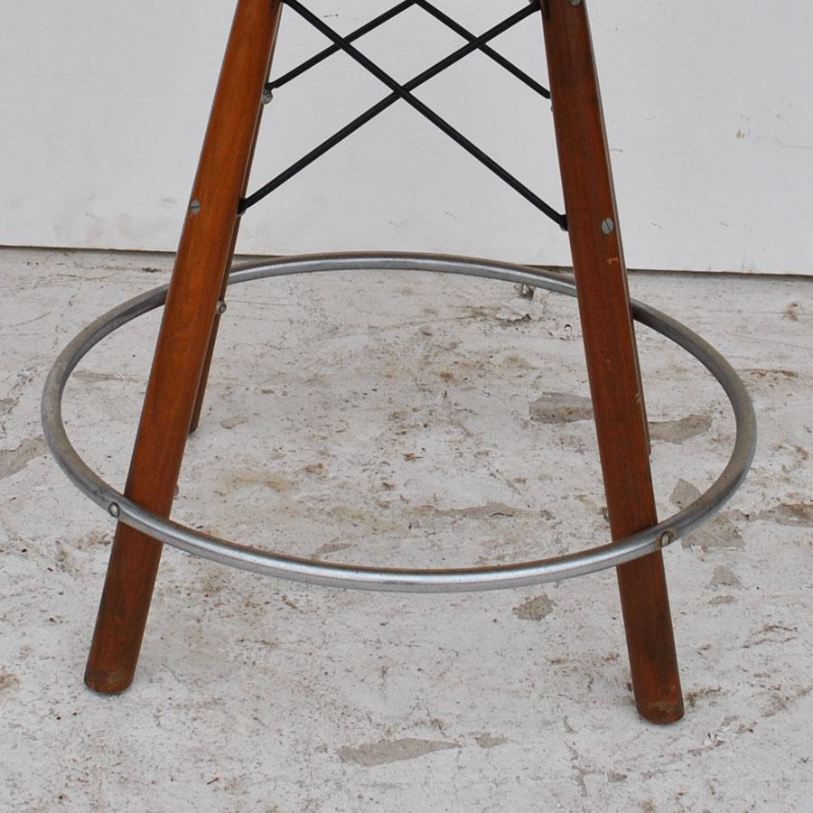 1 Vintage Midcentury H Miller Eames Fiberglass Stool Walnut Base 3