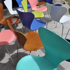 1 Vintage Series 7 Chair by Arne Jacobsen for Fritz Hansen