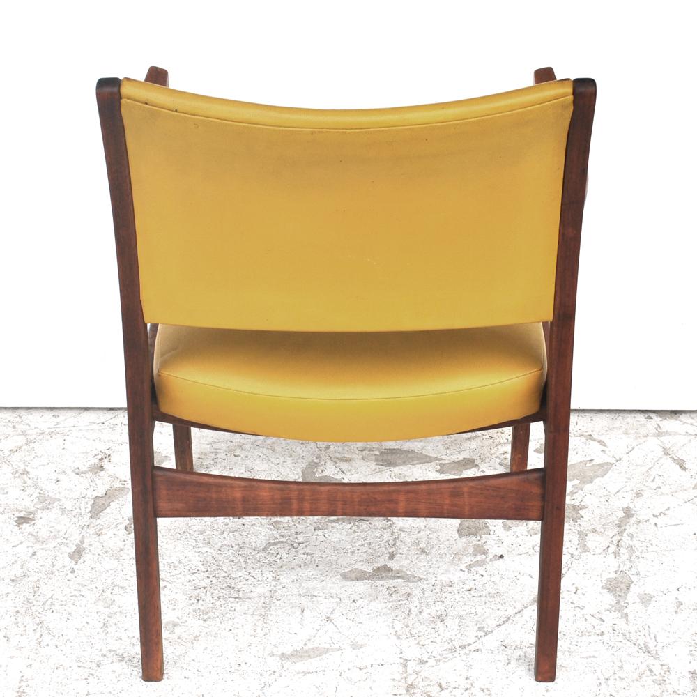 Mid-Century Modern 1 Vintage Walnut Johnson Furniture Dining Chair 