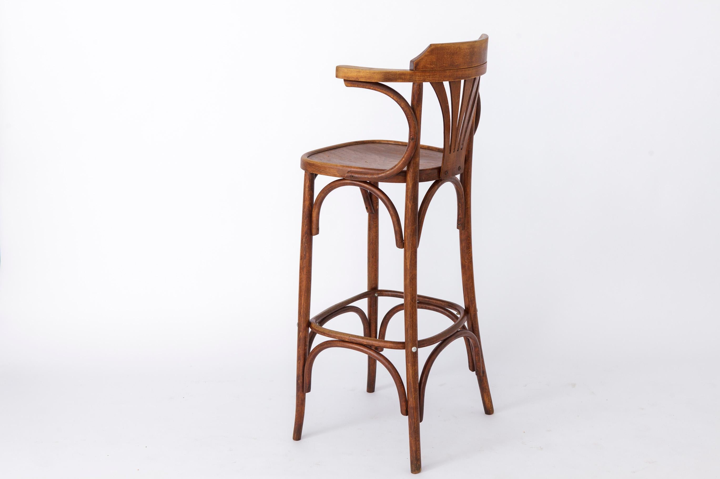 1 Vintage Wooden Irish Pub High Stools with Bentwood Technique 1960s-1970s For Sale 3