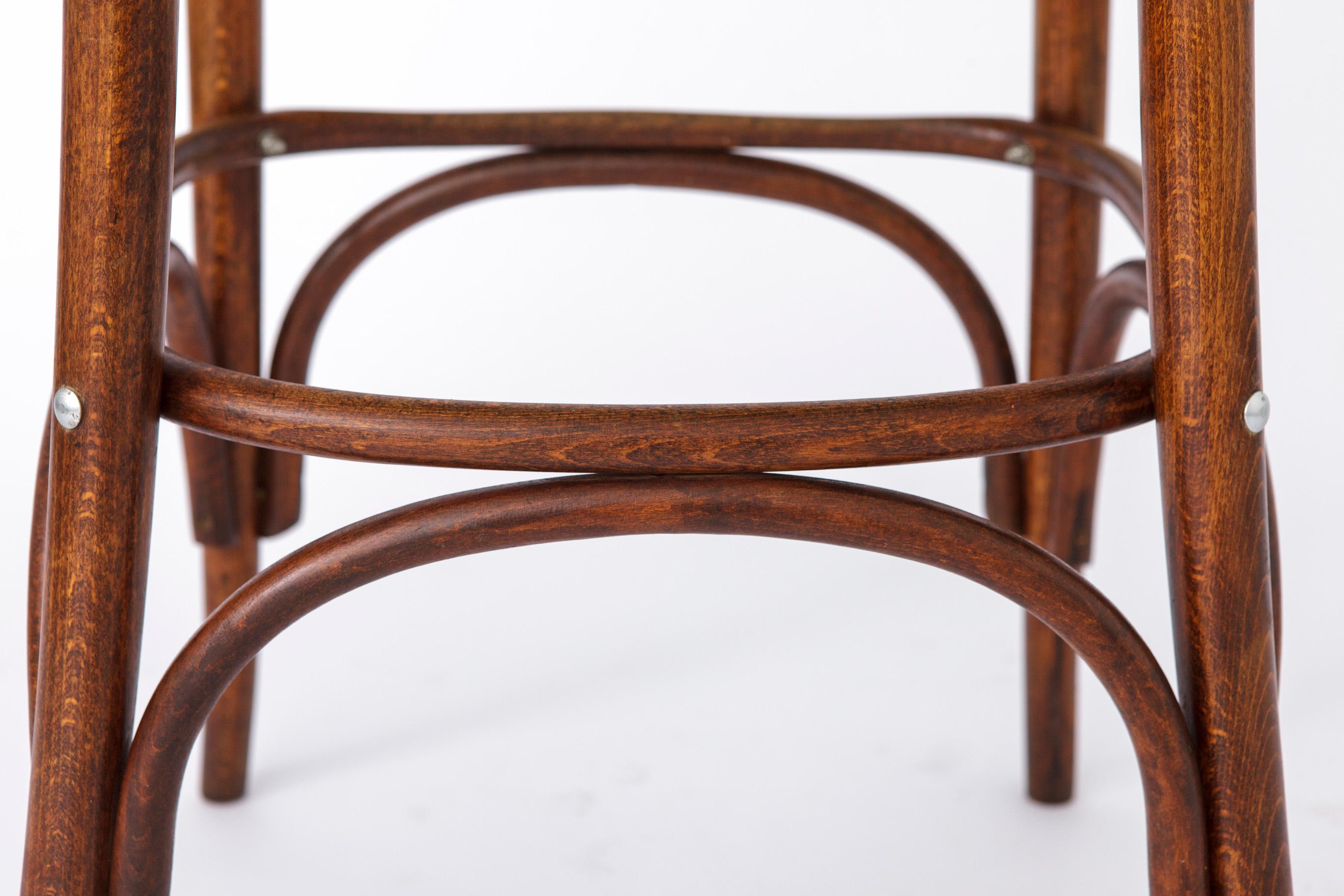 1 Vintage Wooden Irish Pub High Stools with Bentwood Technique 1960s-1970s For Sale 2